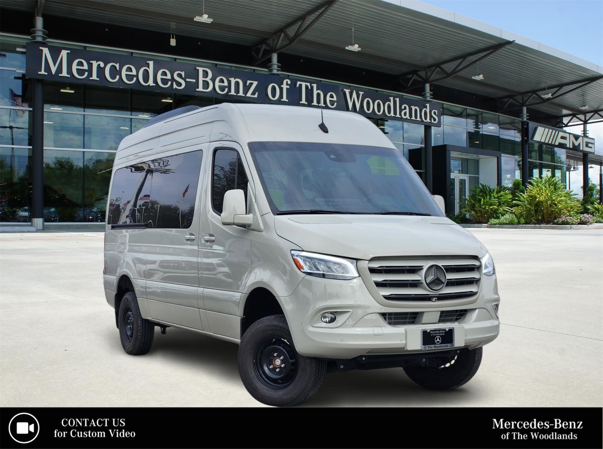 2024 Mercedes-Benz Sprinter Passenger Van Base's photo
