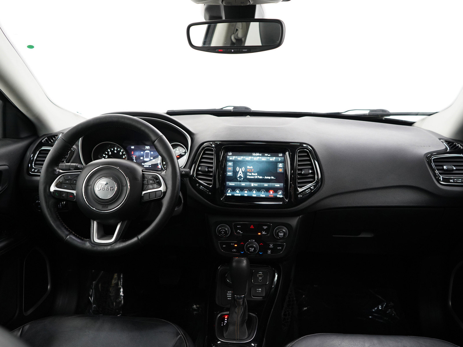 2018 Jeep Compass Limited photo 9