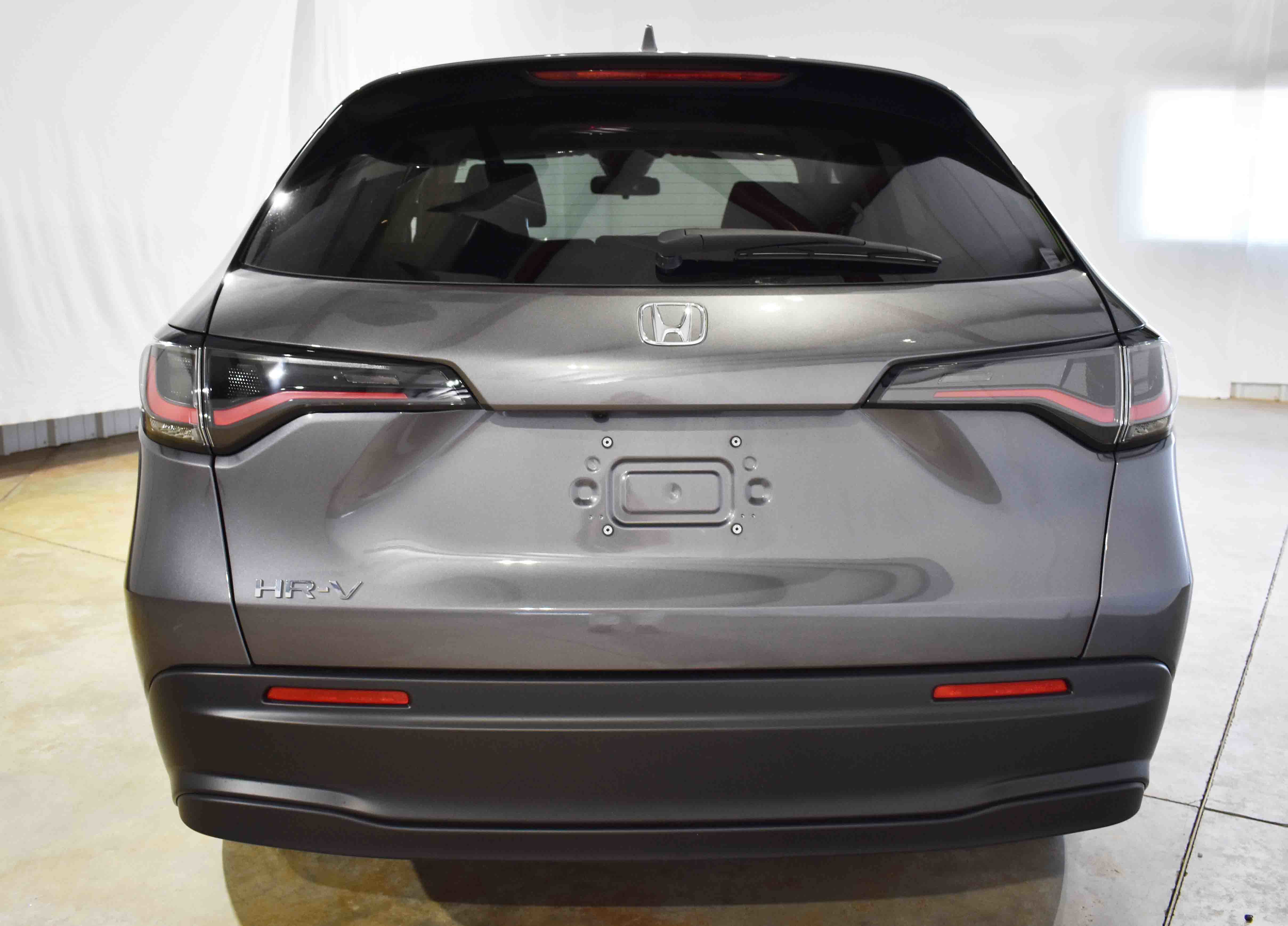 2026 Honda HR-V LX photo 6