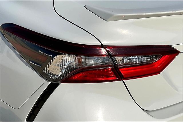 2023 Toyota Camry SE photo 29