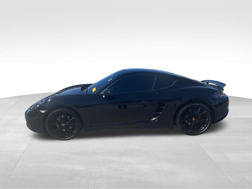 2021 Porsche Cayman T photo 4