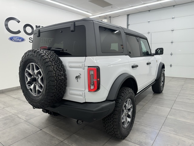 2025 Ford Bronco Badlands photo 4
