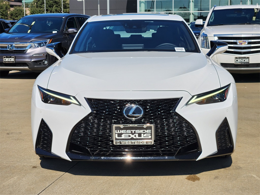 2023 Lexus IS 350 F SPORT photo 2
