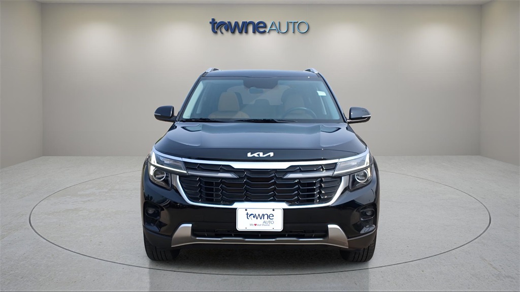 2024 Kia Seltos EX photo 7