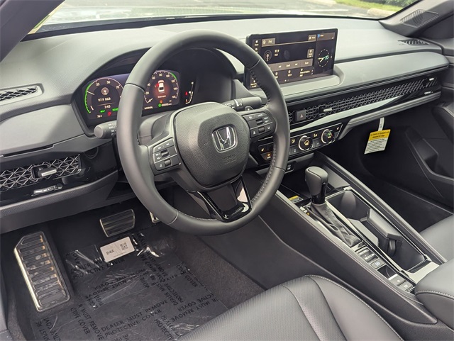 2025 Honda Accord Hybrid Sport-L photo 2
