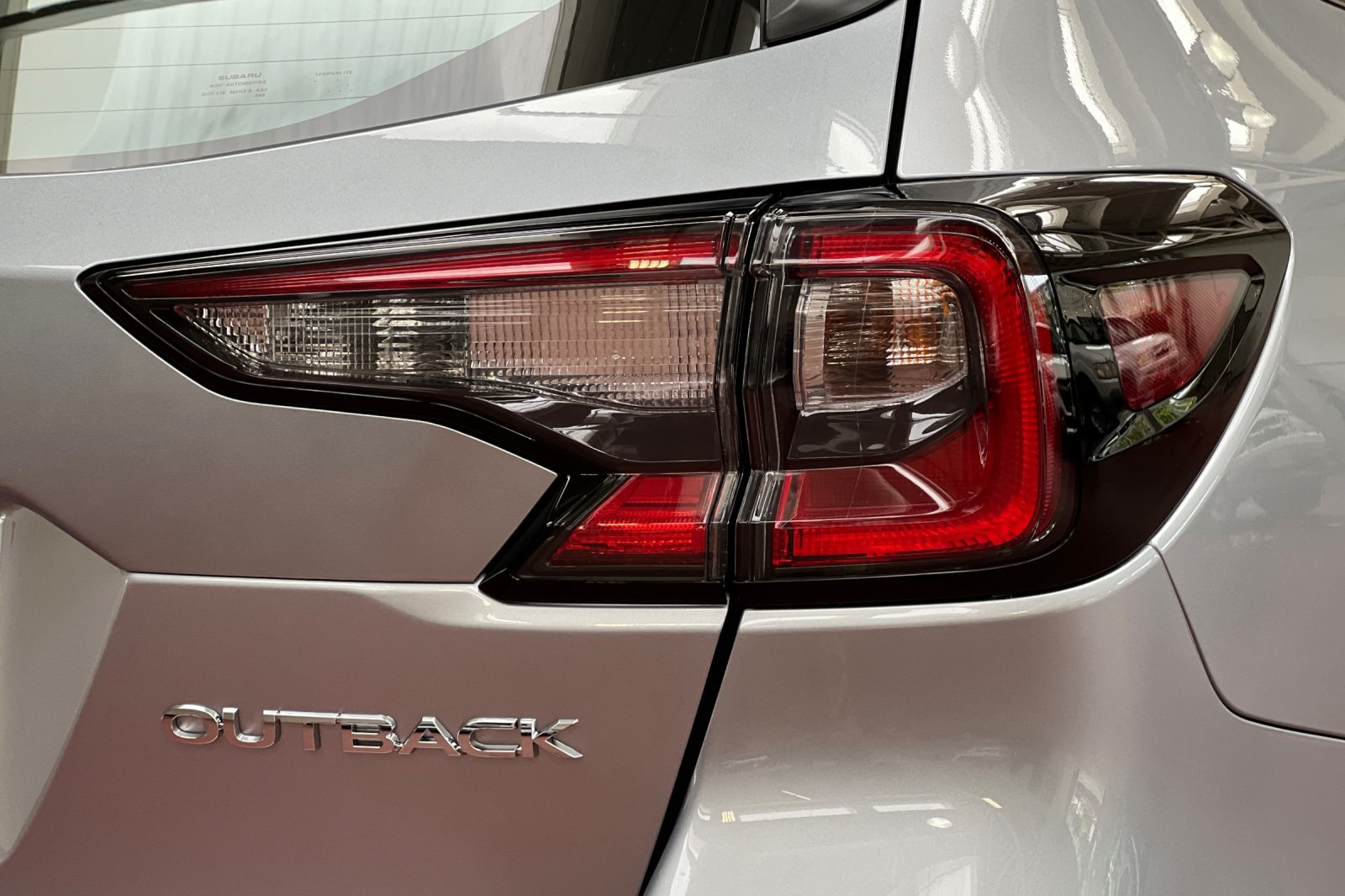 2025 Subaru Outback Base photo 54