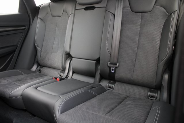 2022 Audi SQ5 Premium photo 19