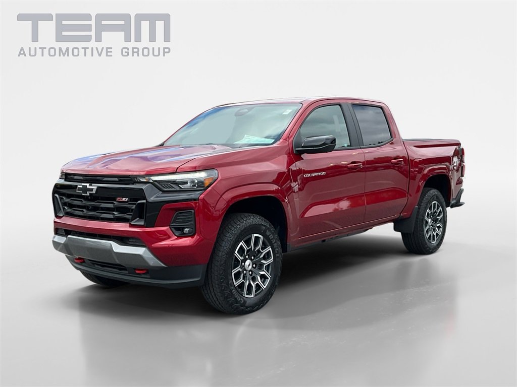 2026 Chevrolet Colorado Z71 photo 3