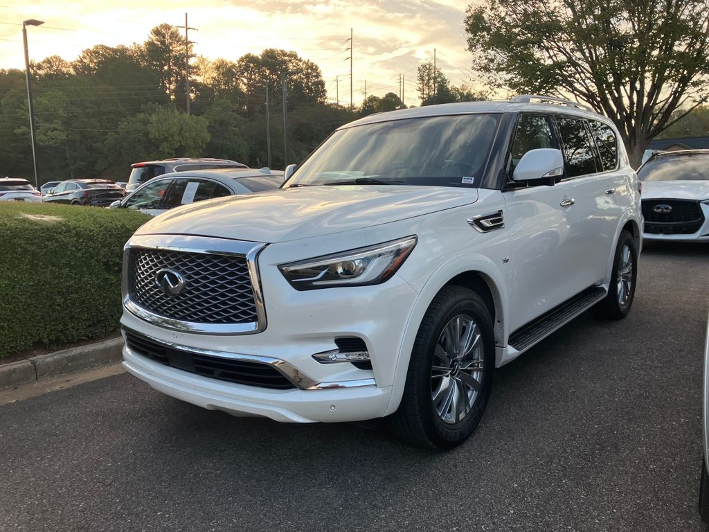 2018 Infiniti QX80 photo 3