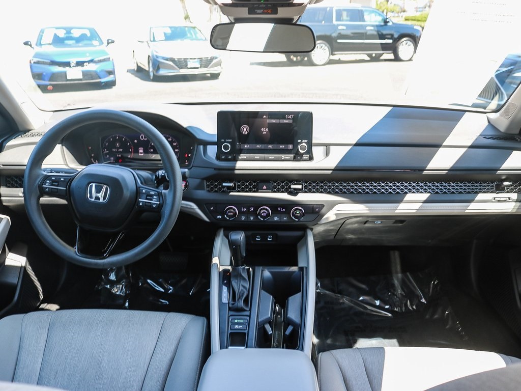 2023 Honda Accord EX photo 13