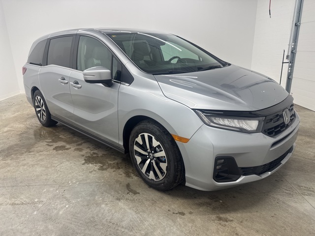 2026 Honda Odyssey EX-L photo 3