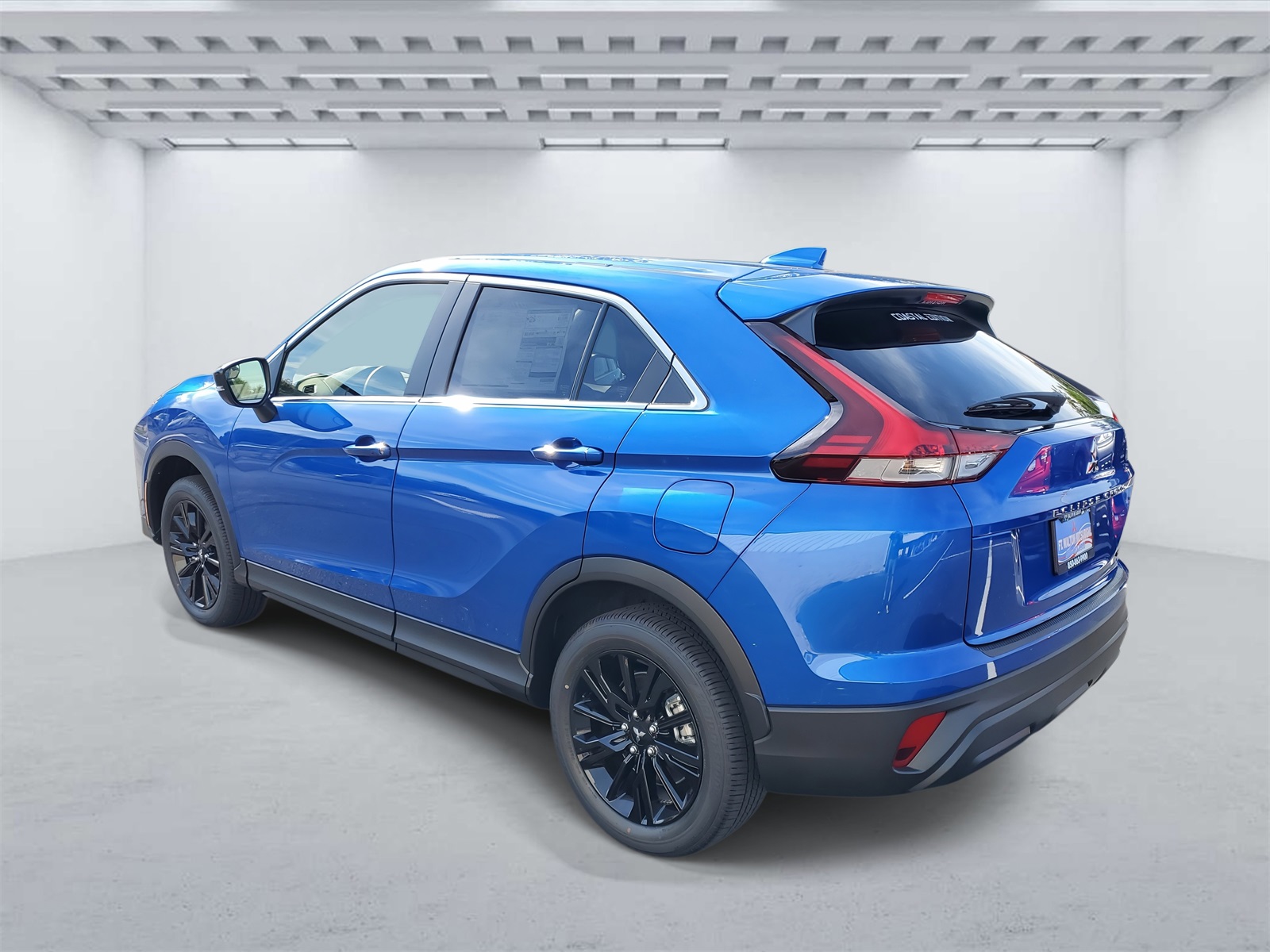 2026 Mitsubishi Eclipse Cross LE photo 3