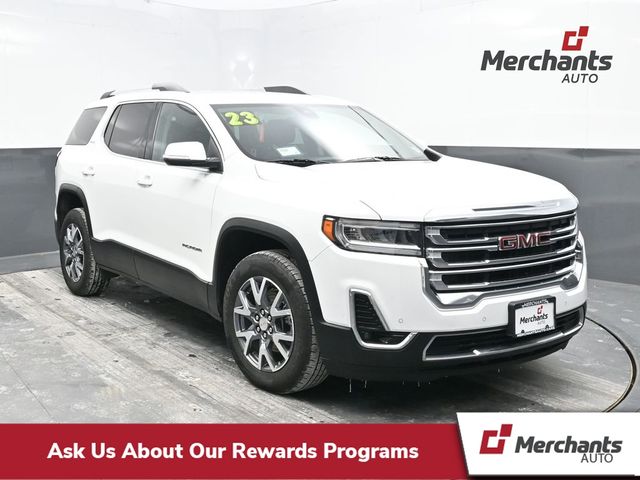 2023 GMC Acadia SLT's photo