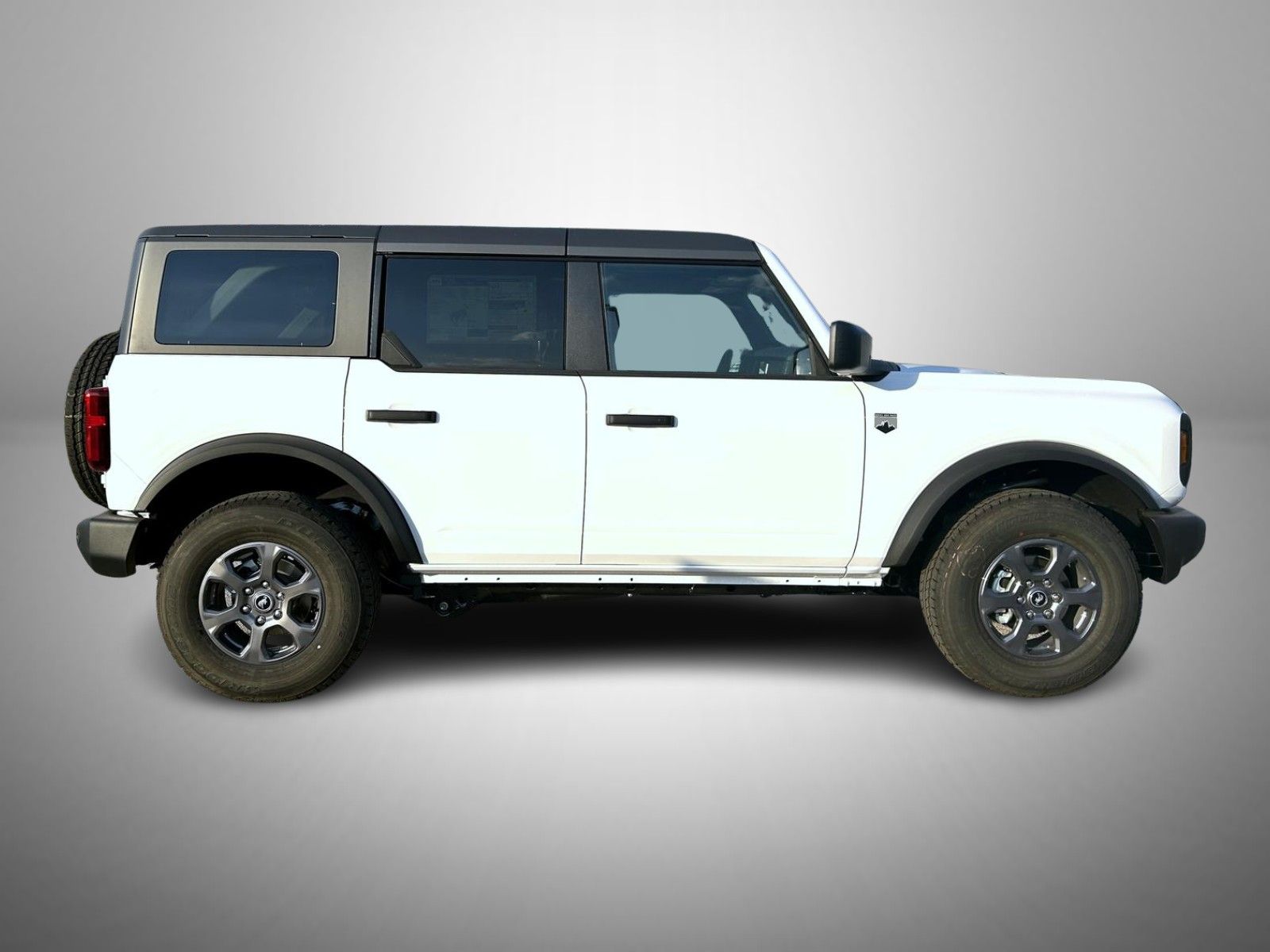 2025 Ford Bronco Big Bend photo 2