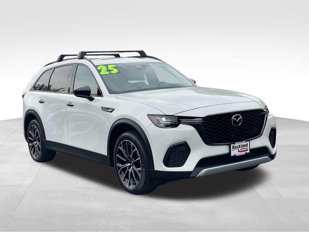 2025 Mazda CX-70 Premium photo 2