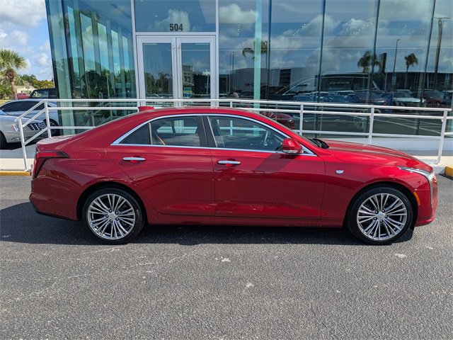 2025 Cadillac CT4 Premium Luxury photo 3