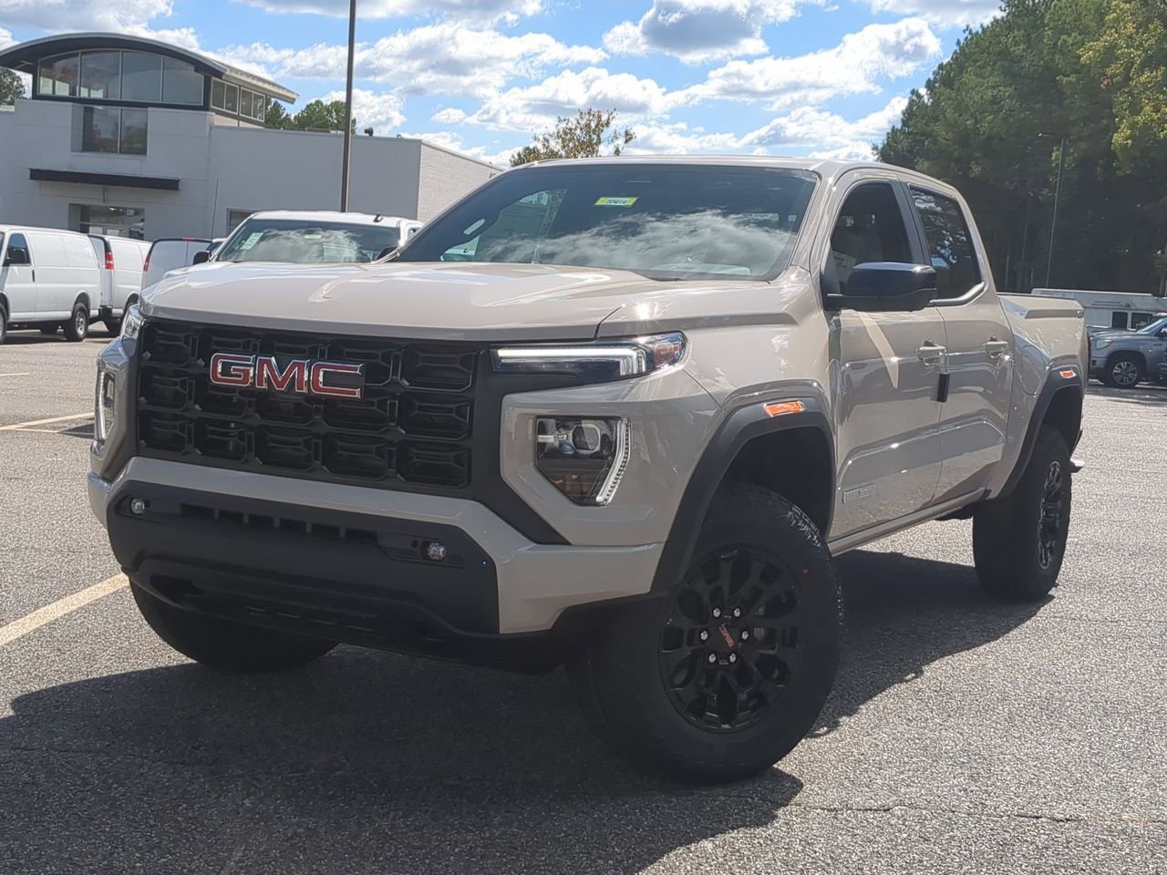 2026 GMC Canyon Elevation's photo