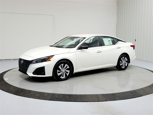 2025 Nissan Altima 2.5 S photo 3