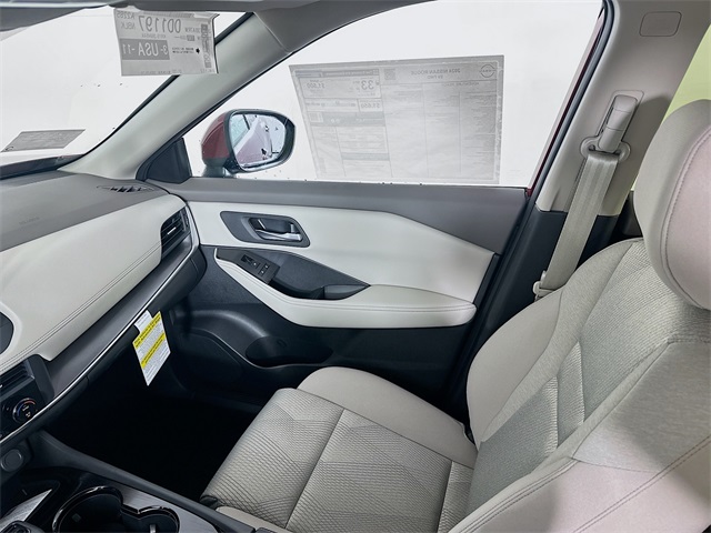 2024 Nissan Rogue SV photo 24