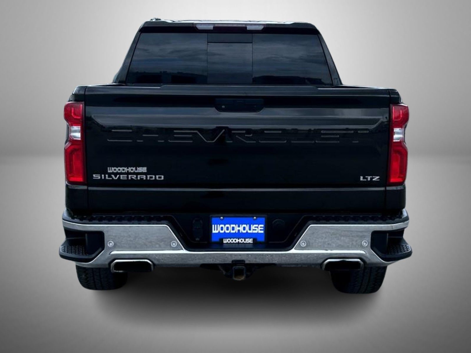 2019 Chevrolet Silverado 1500 LTZ photo 3
