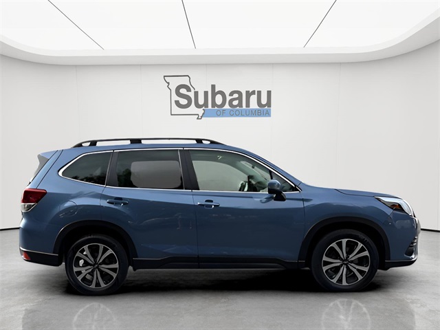 2023 Subaru Forester Limited photo 8