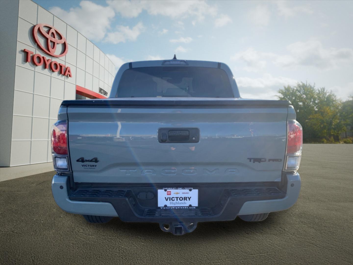 2021 Toyota Tacoma TRD Pro photo 4