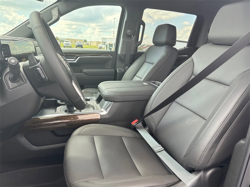 2026 GMC SIERRA - Image 15
