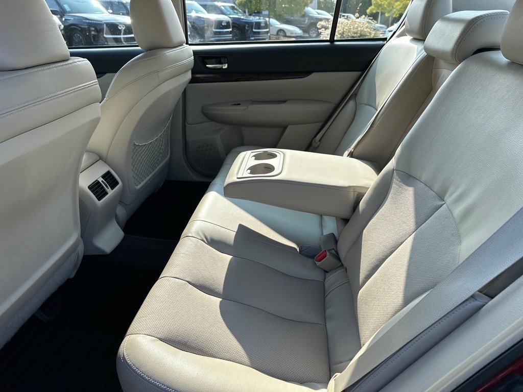 2014 Subaru Legacy 2.5i Limited photo 11