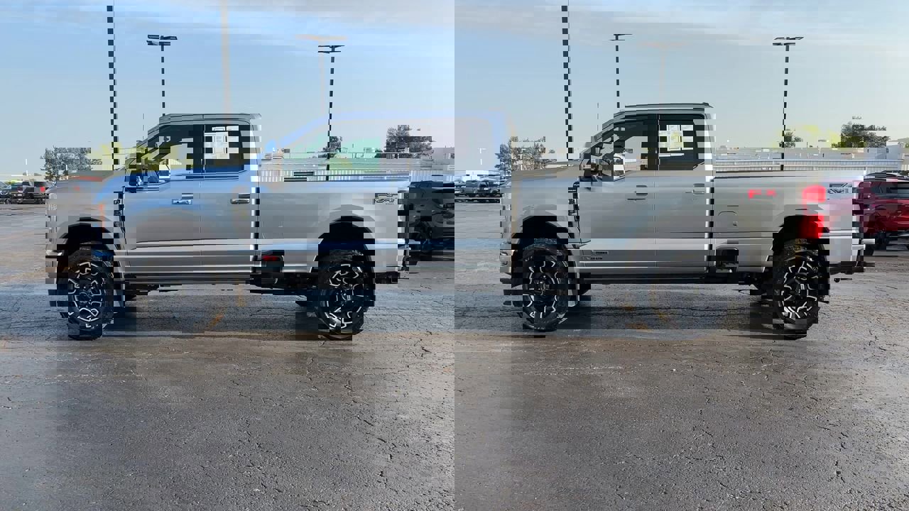 2024 Ford F-350 XL photo 5
