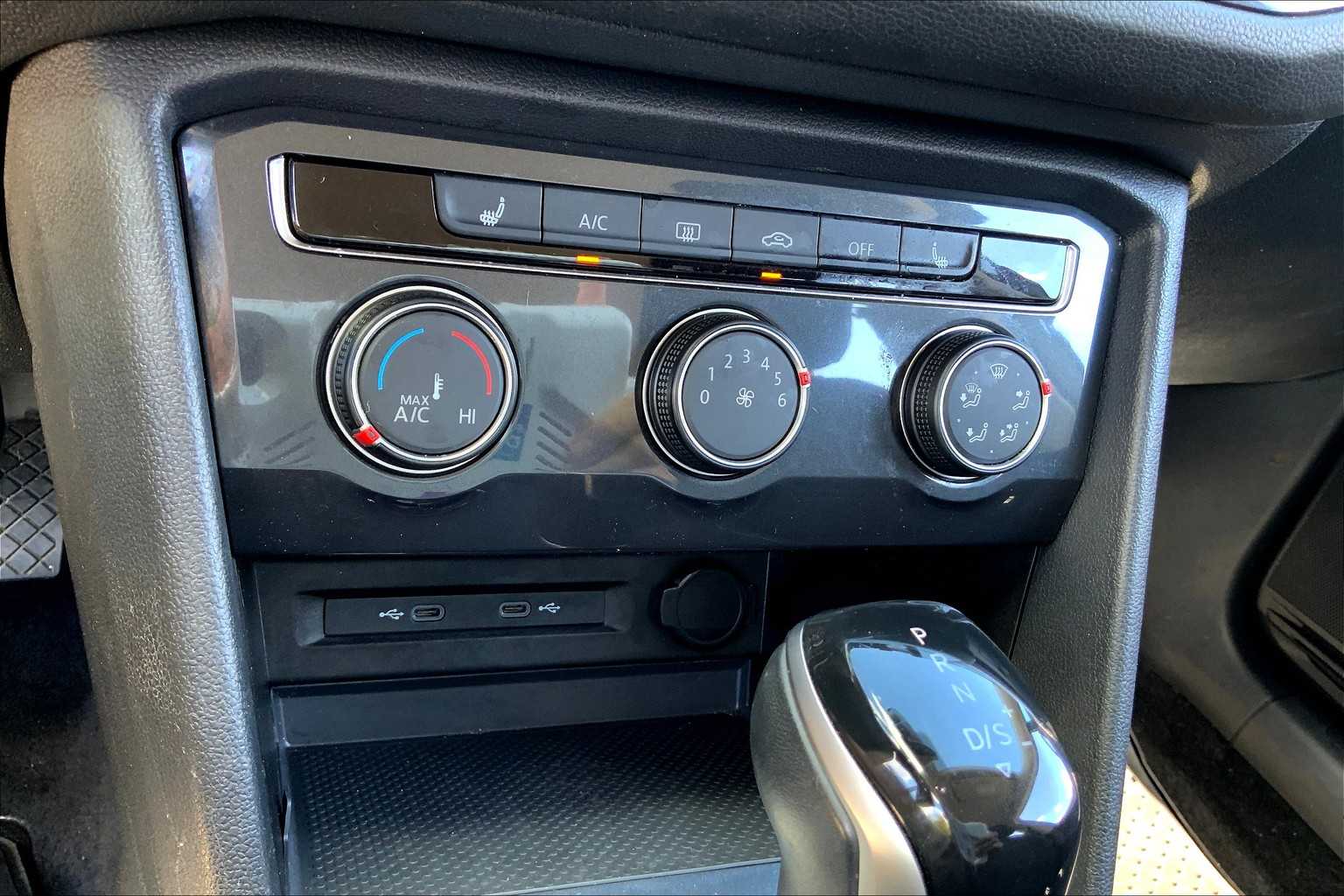 2023 Volkswagen Tiguan S photo 30