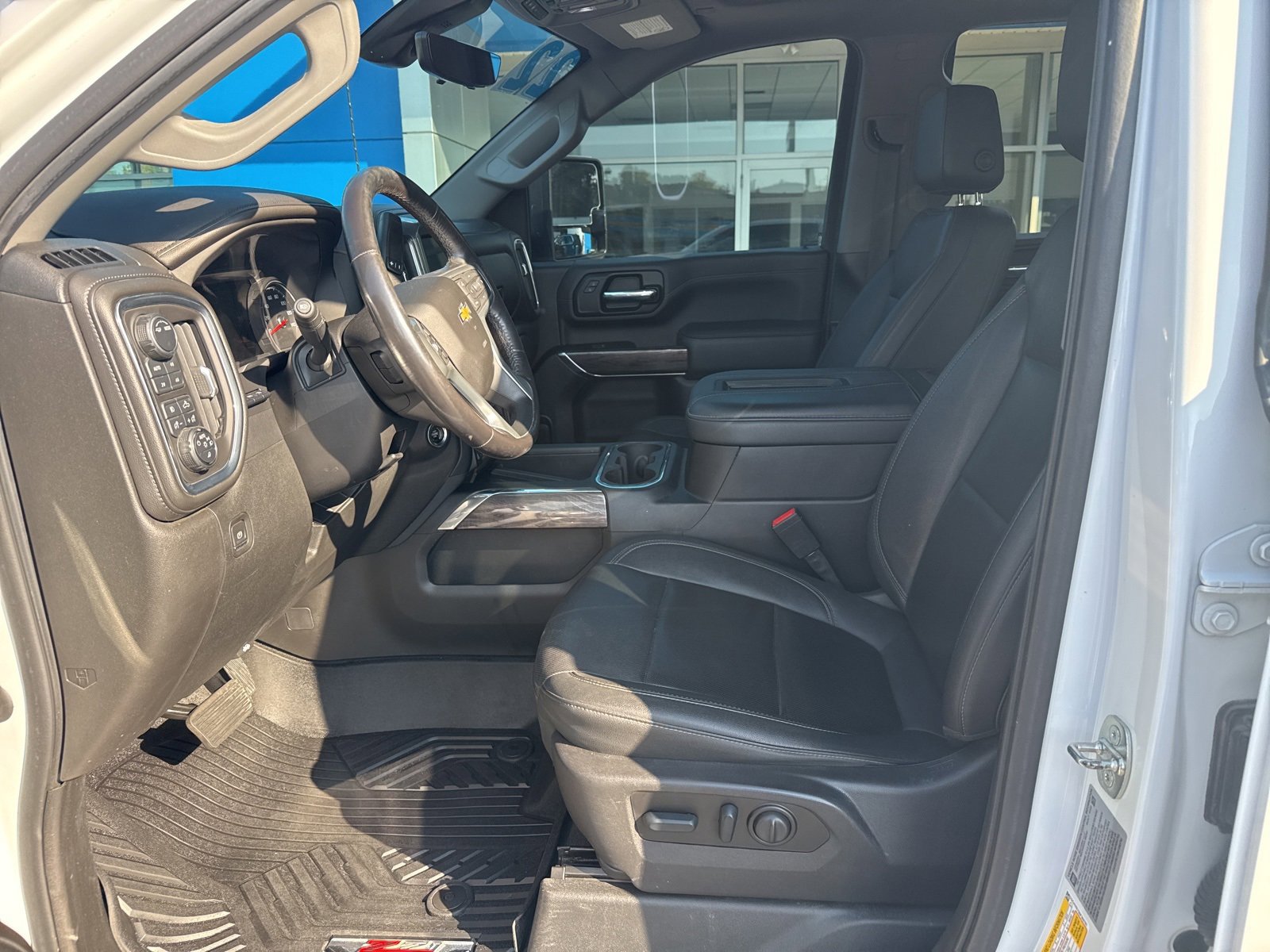 2022 Chevrolet Silverado 2500HD LTZ photo 18