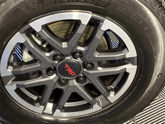 2024 Toyota Tacoma TRD Off-Road photo 27
