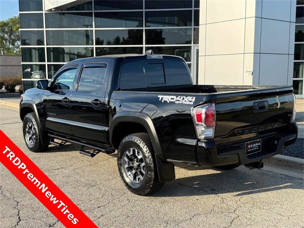 2023 Toyota Tacoma TRD Off-Road photo 4