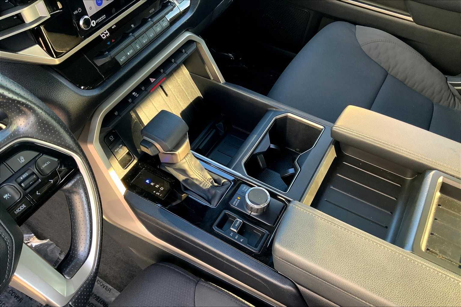 2024 Toyota Tundra SR5 photo 31