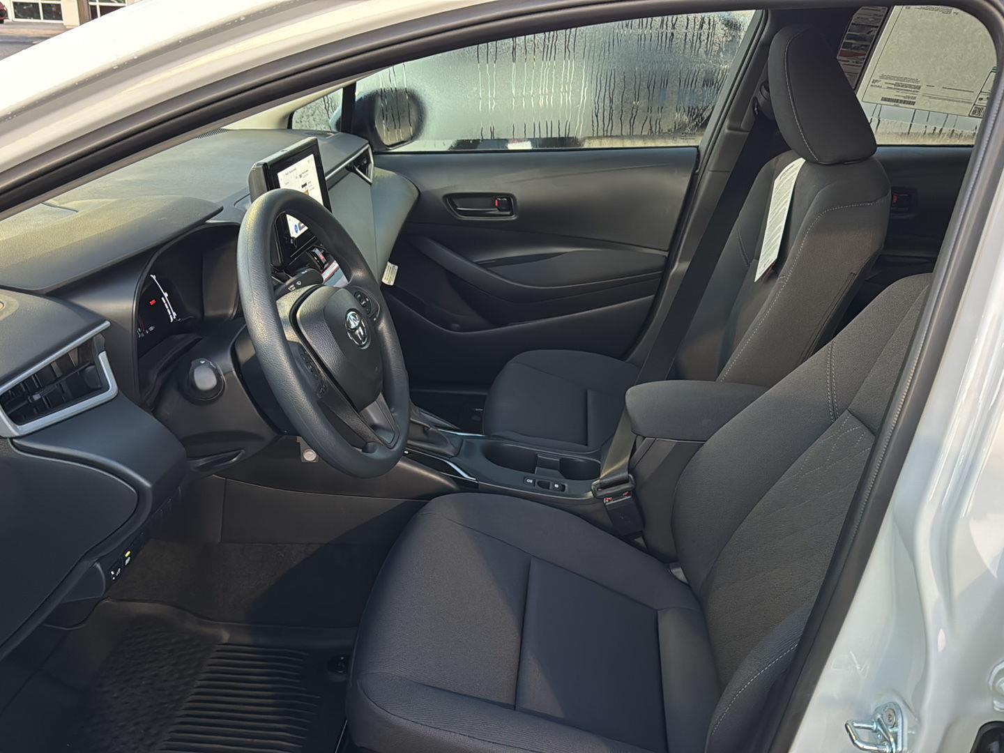 2026 Toyota Corolla LE photo 6
