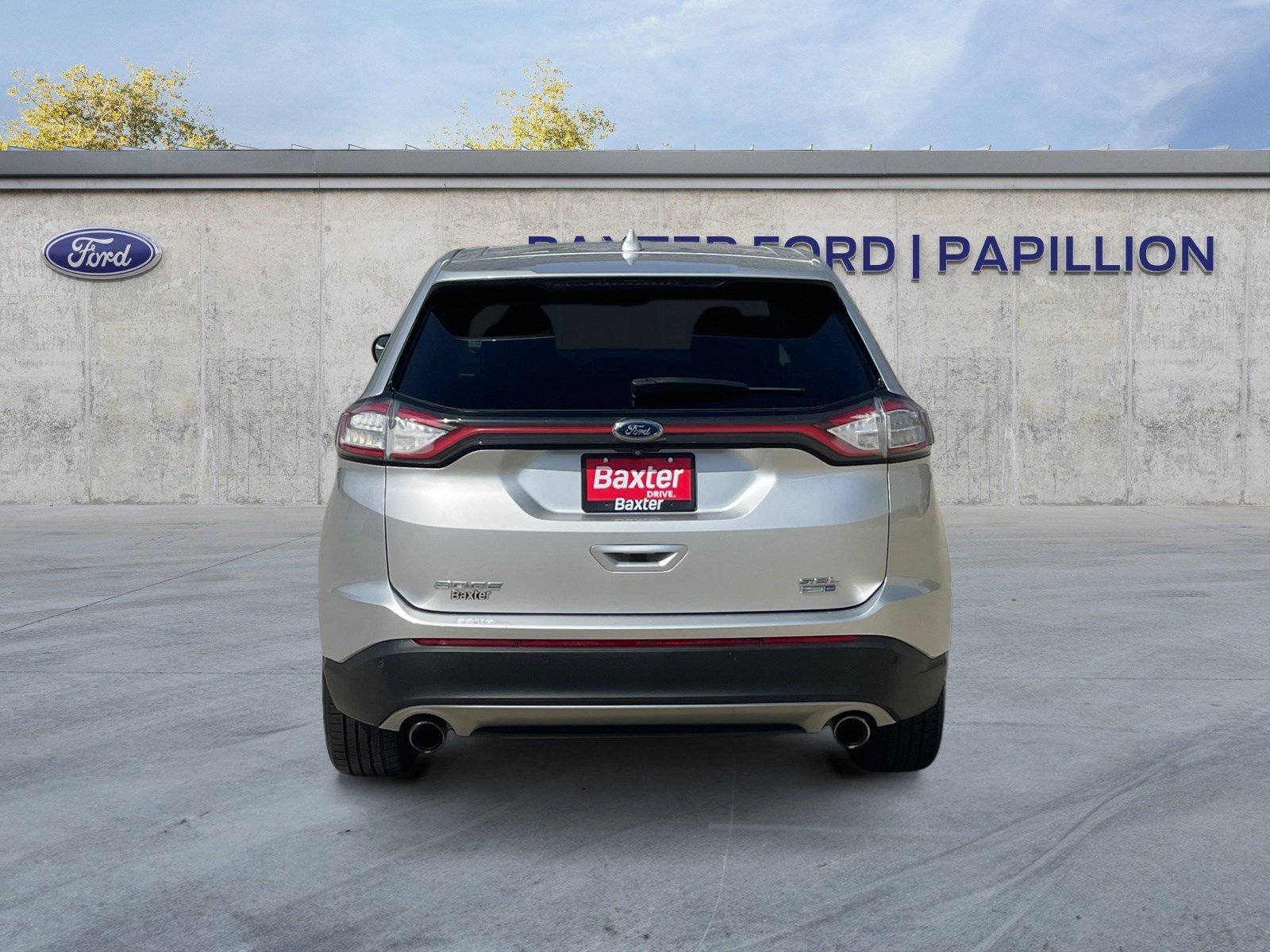 2018 Ford Edge SEL photo 3