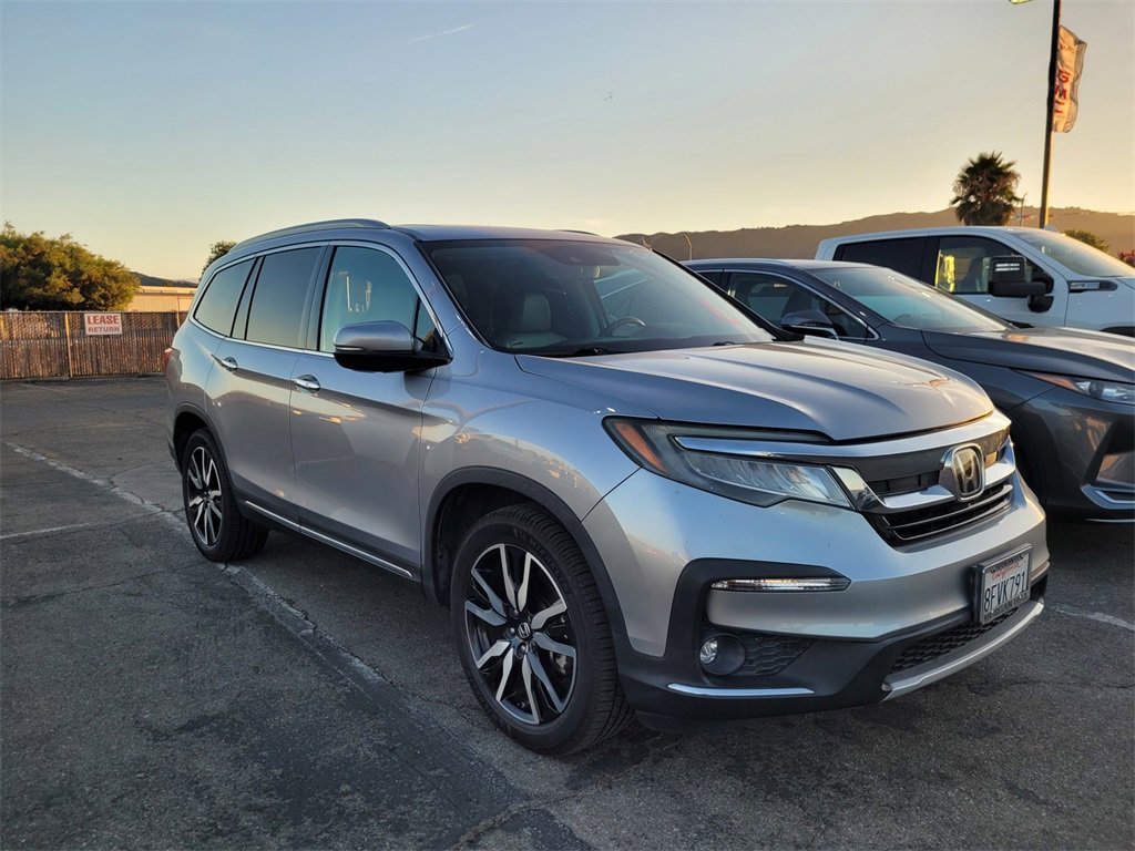 2019 Honda Pilot Touring photo 3