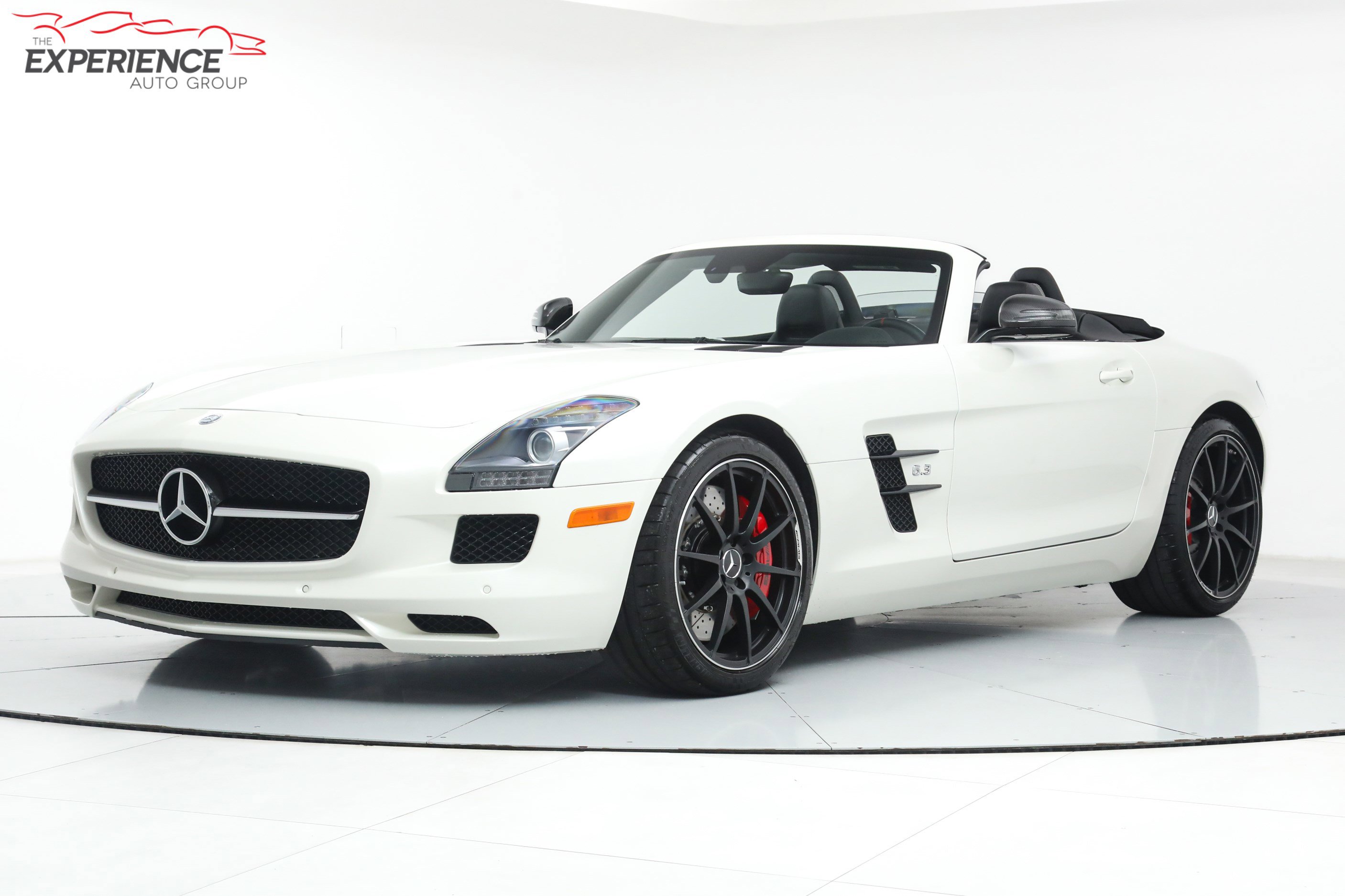 Used 2014 White Mercedes-Benz SLS AMG® GT image 1