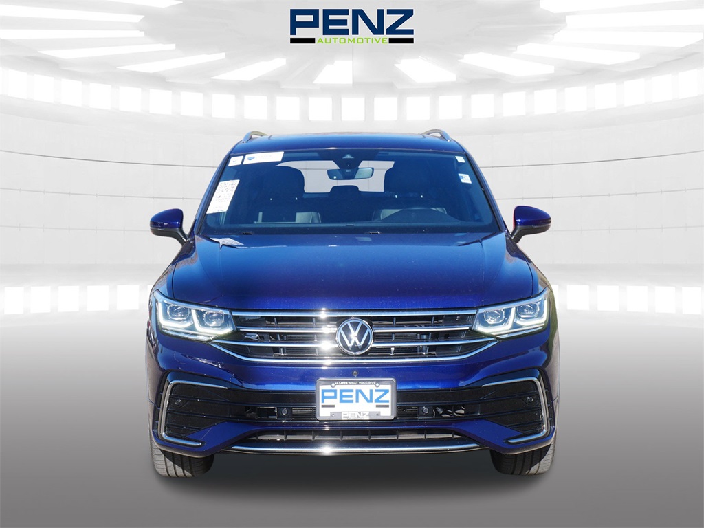 Used 2022 Volkswagen Tiguan SEL R-LINE with VIN 3VV4B7AX6NM110590 for sale in Rochester, Minnesota