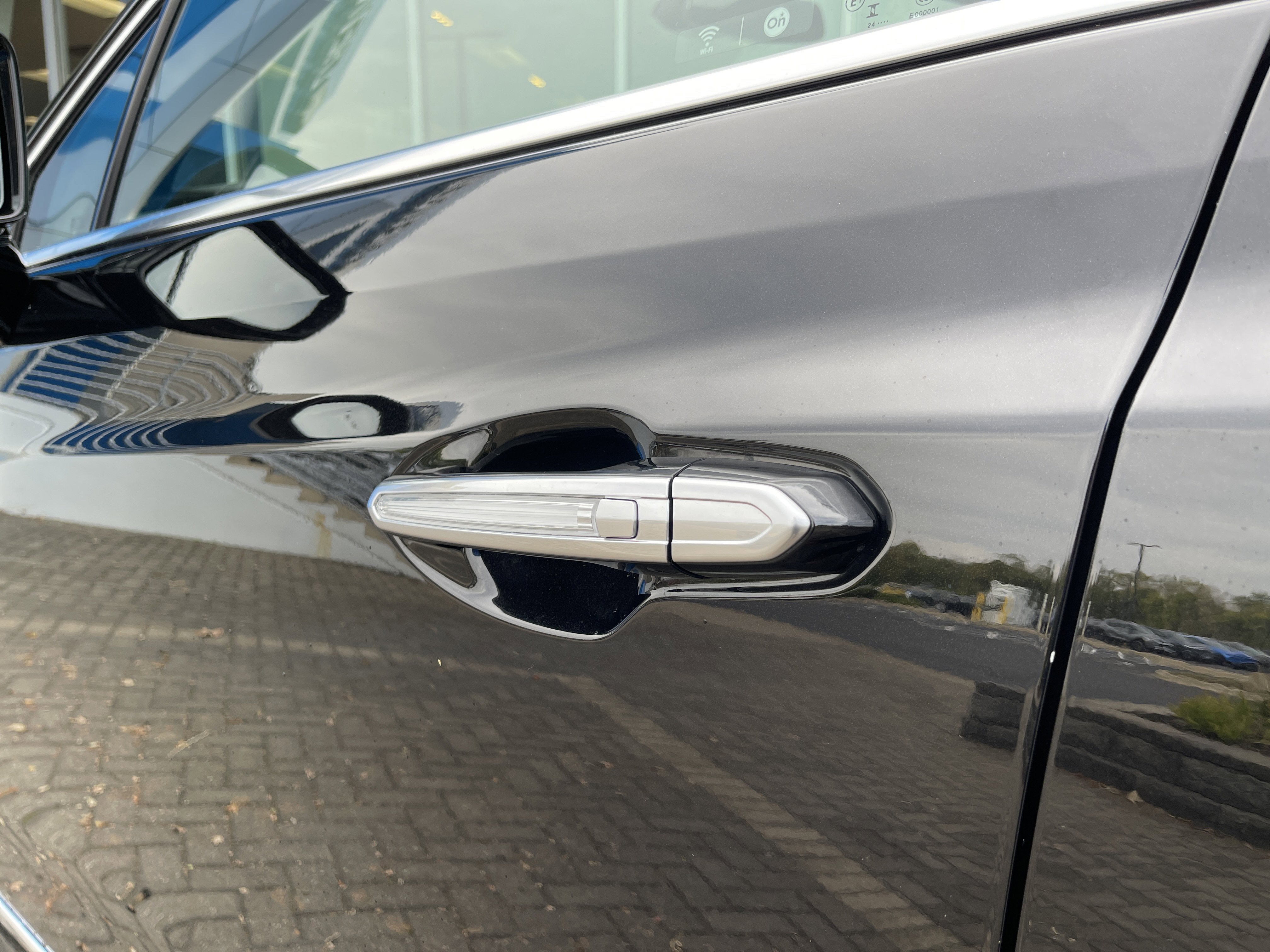 2025 Cadillac XT5 Premium Luxury photo 4