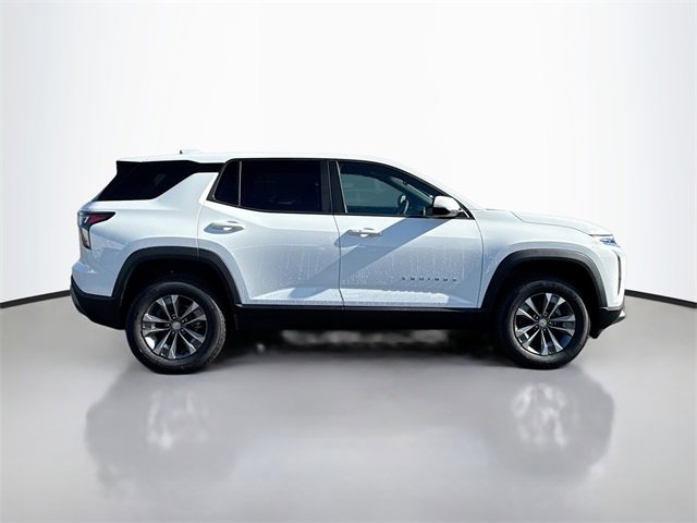 2026 Chevrolet Equinox LT photo 4