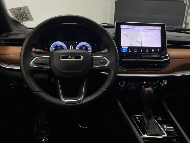 2024 Jeep Compass Limited photo 4