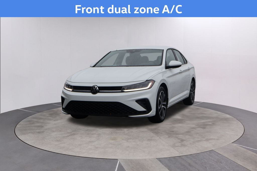 2026 Volkswagen Jetta 1.5T Sport photo 3