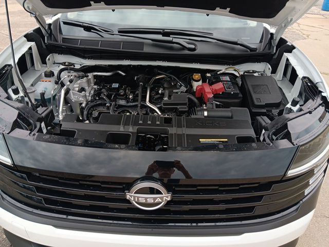 2026 Nissan Kicks SV photo 30