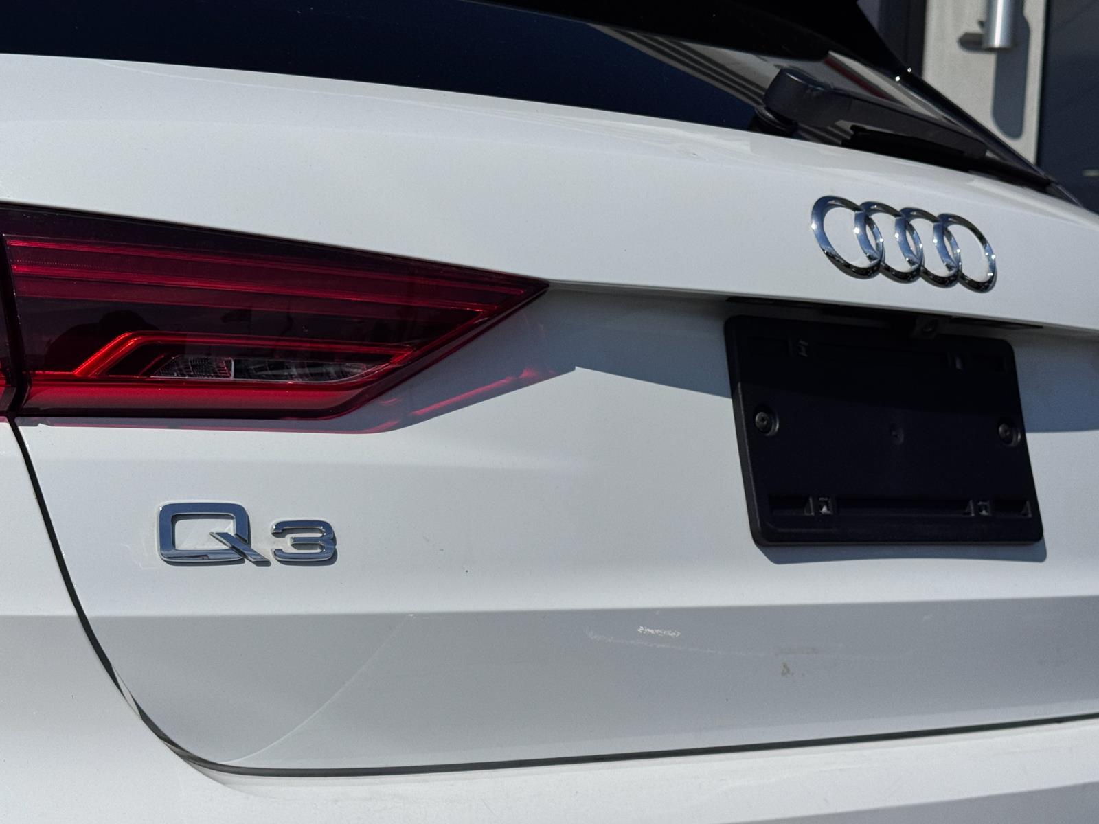 2023 Audi Q3 S line Premium photo 6