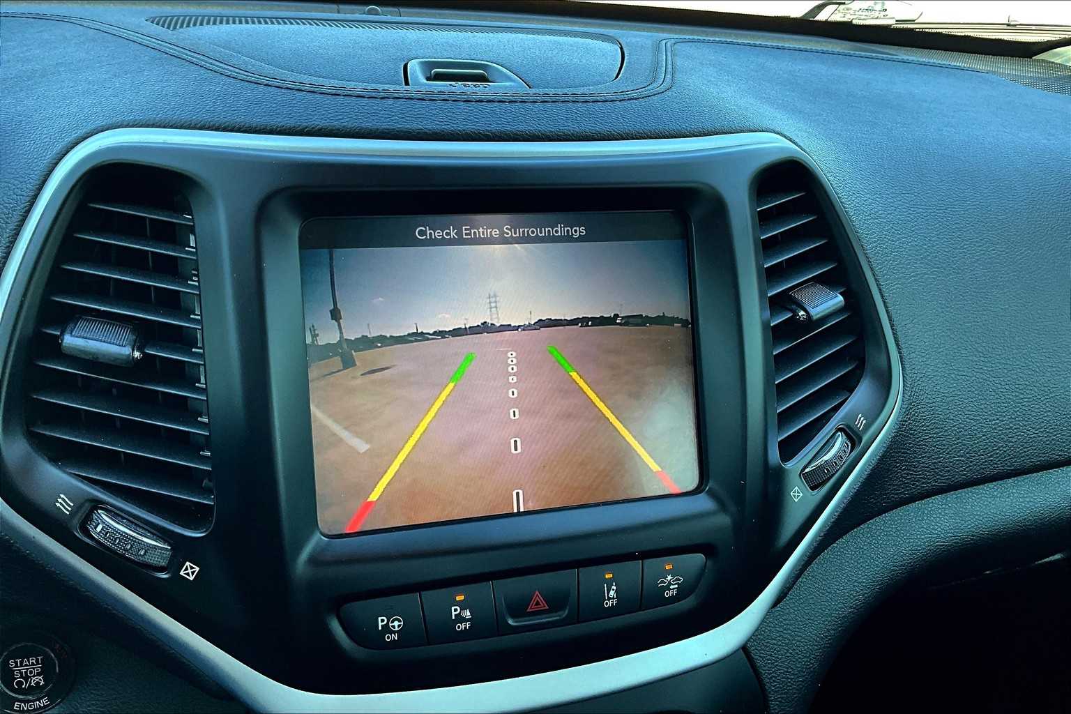 2014 Jeep Cherokee Limited photo 23