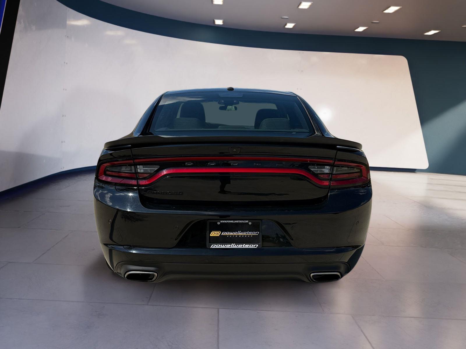 2021 Dodge Charger SXT photo 4
