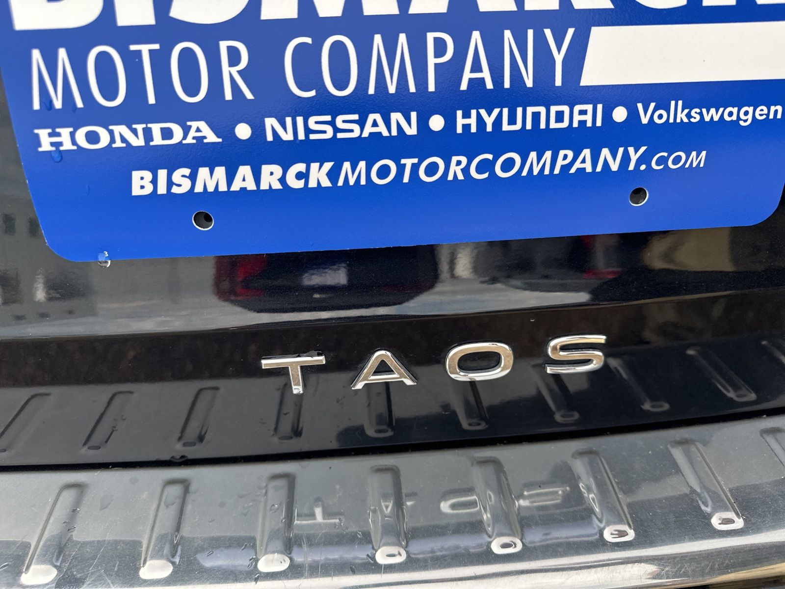 2022 Volkswagen Taos SEL photo 4