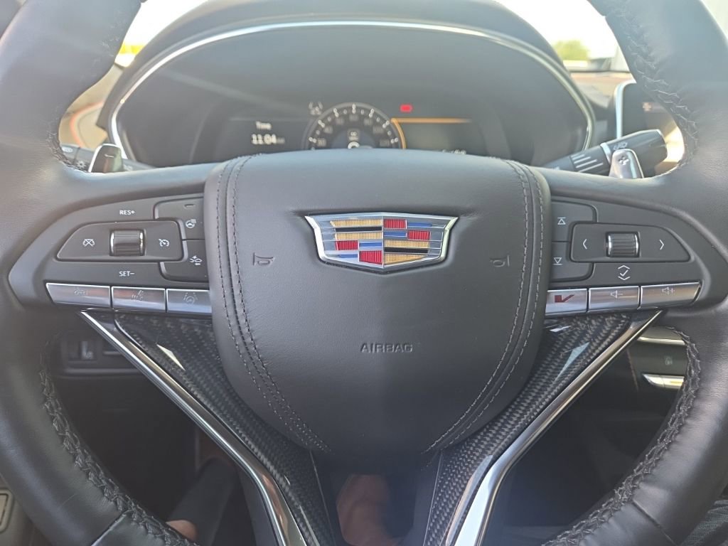 2024 Cadillac CT5 V photo 8