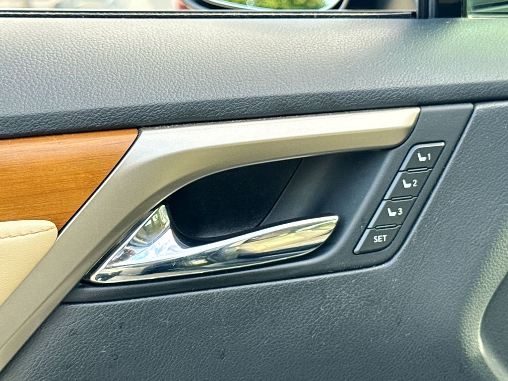 2021 Lexus RX 350 photo 13